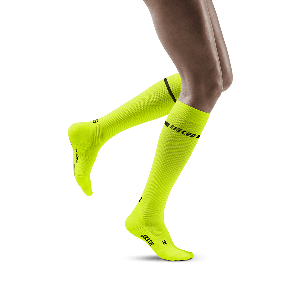 CEP M/W Neon Knee Socks : Neon Yellow